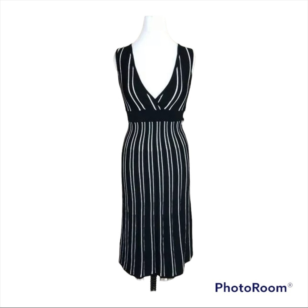 L'AGENCE Black and White Sheath Midi Dress V-Neck Sleeveless